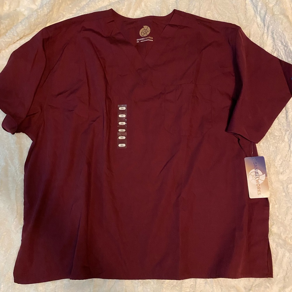 New with Tags Wine/Burgundy Scrub Top Size 2X